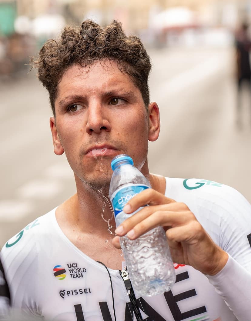 Foto d'archivio: Vuelta: Bastian Tronchon vince la 10ª tappa, Mas resta leader