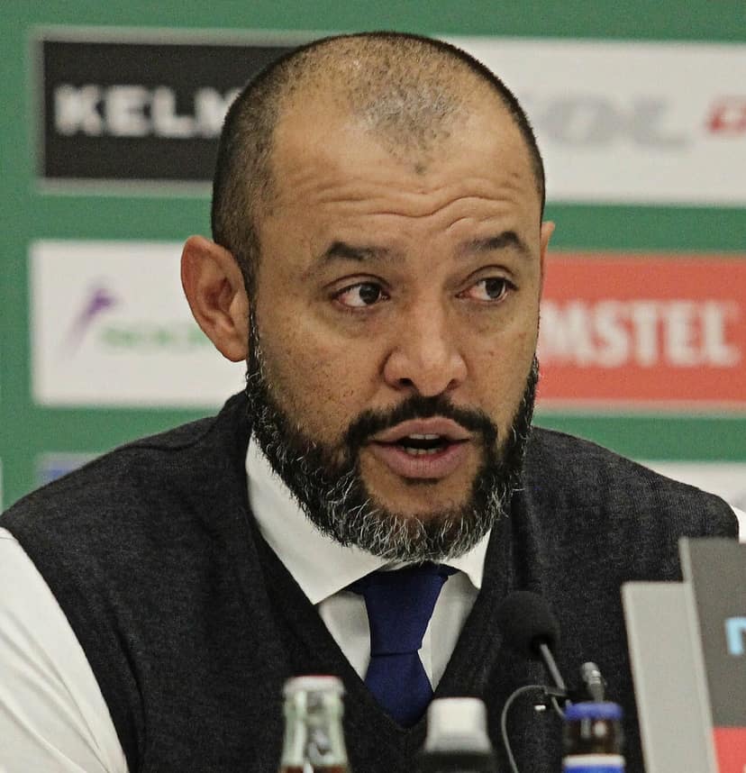Nuno Espírito Santo elegido entrenador del mes en el Championship