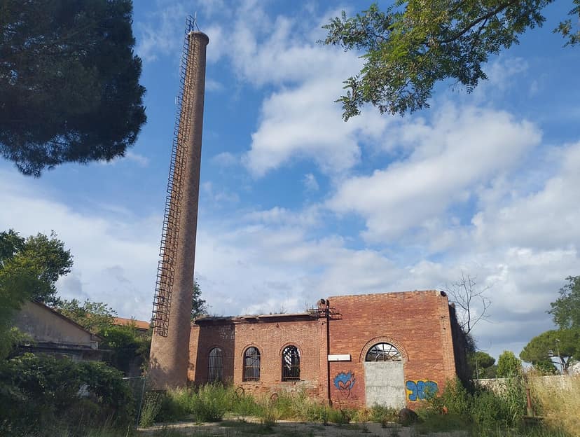 Foto d'archivio: Ex Ilva, avviate lettere di licenziamento per 2.500 lavoratori dell'indotto