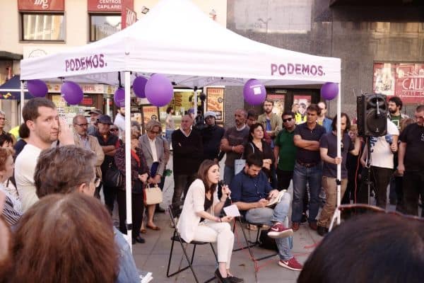 Irene Montero annonce sa candidature à la tête de Podemos pour les élections générales