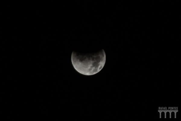 Eclipse en Paredes de Coura atrae a espectadores con música