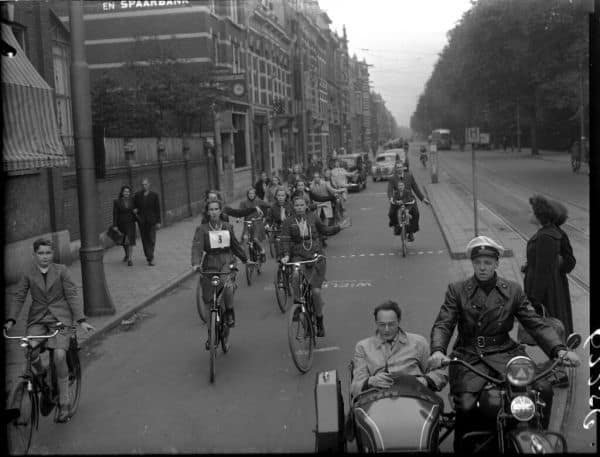Politie in Enschede neemt 'skinnybike' van de weg die 120 kilometer per uur kon rijden