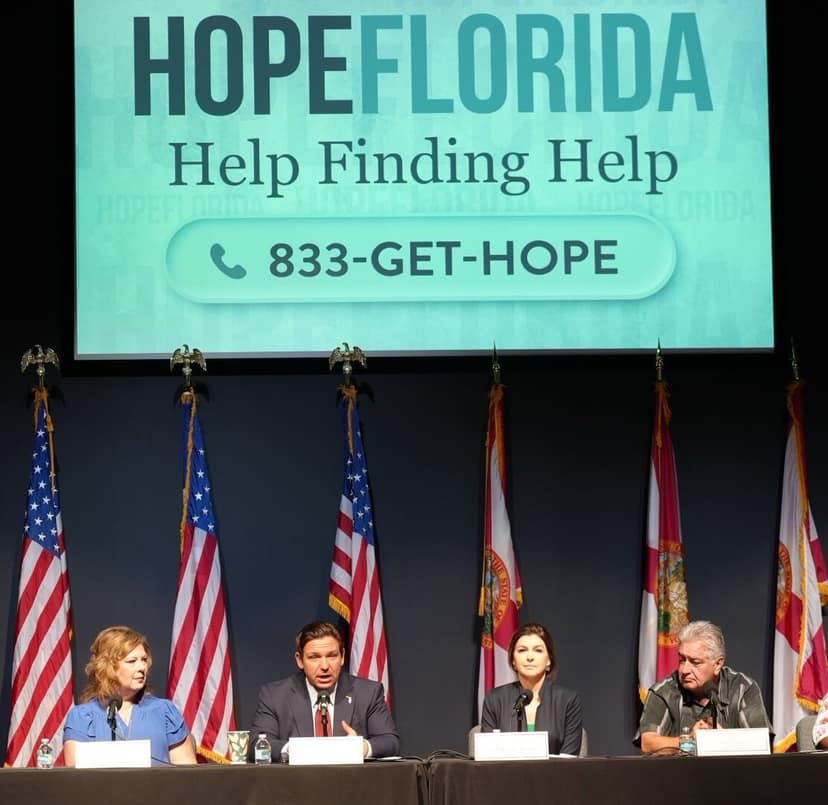 Foto d'archivio: Una giuria della Florida accerta che l'amministrazione DeSantis ha misappropriato 10 milioni di dollari