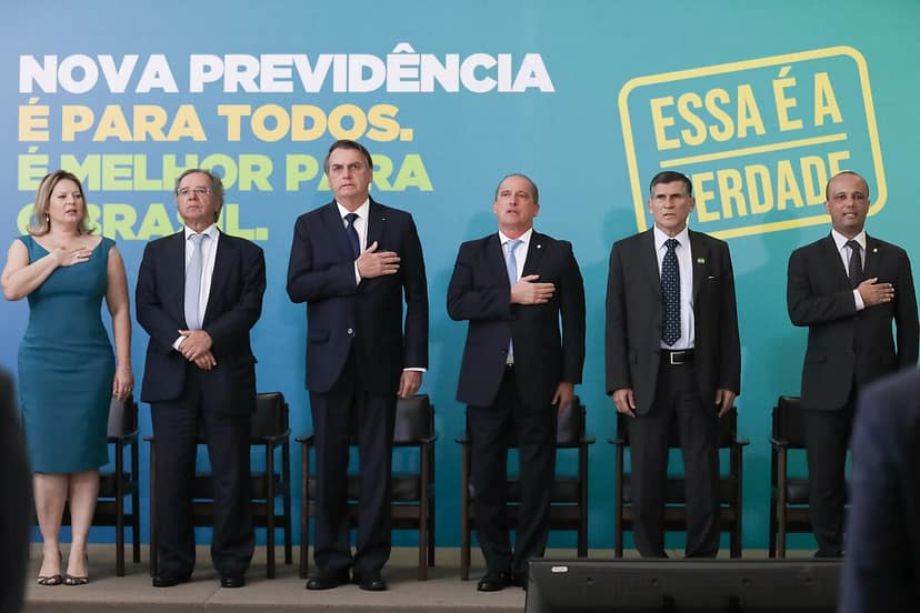 El Gobierno descarta reforma de pensiones tras estudio de Jorge Bravo