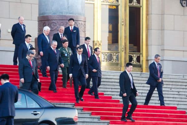 Empresários chineses poderão acompanhar Xi Jinping em visita aos EUA