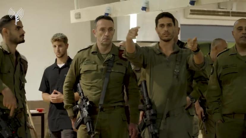 Foto de arquivo: Ataques Aéreos Israelitas no Sul do Líbano Resultam em Várias Fatalidades