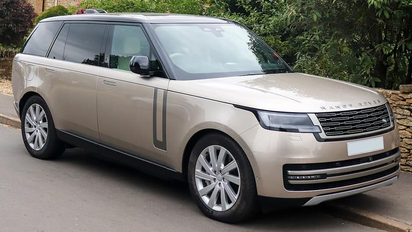 Range Rover präsentiert sein erstes vollelektrisches Fahrzeug mit beeindruckenden Spezifikationen