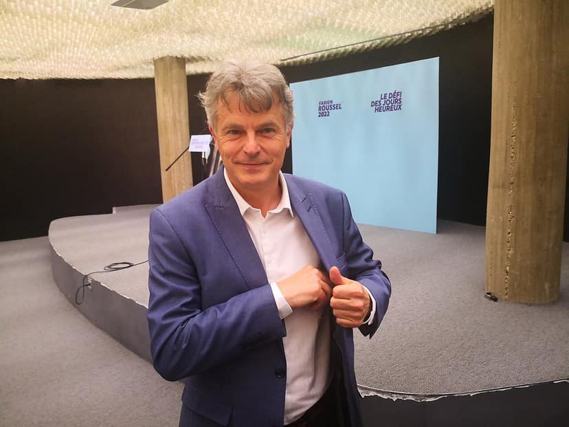 Fabien Roussel officialise sa candidature à la présidentielle française de 2027