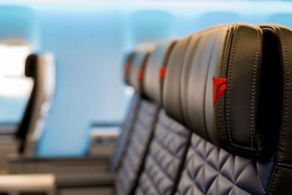 American Airlines va introduire des écrans dans les sièges et plus de sièges premium