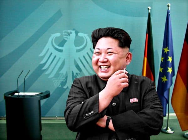Trump onderbreekt CNN-journalist tijdens vraag over Noord-Korea