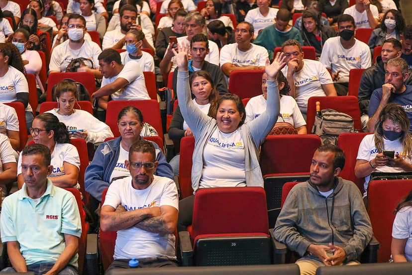 Desemprego jovem aumenta globalmente, alcançando 12,4%