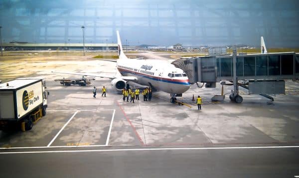 Los pilotos de Malaysia Airlines superan pruebas de drogas; inició de registros de la tripulación
