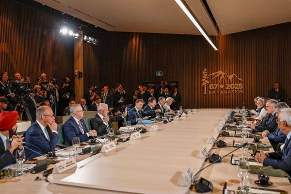 Minister laat weten dat Brussel akkoord gaat met terugkeer van de Staat naar REN