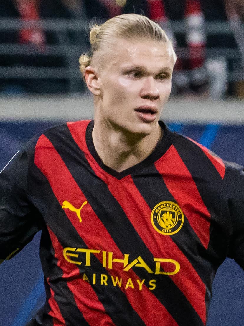 Erling Haaland präsentiert neuen Buzz Cut vor Saisonstart