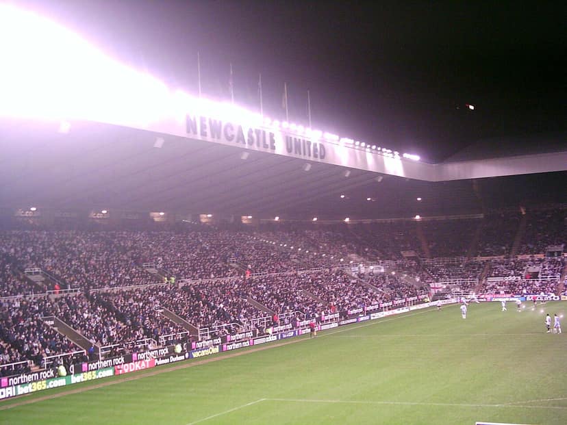 Newcastle confirma el deseo de Guimaraes de cambiarse a Arsenal