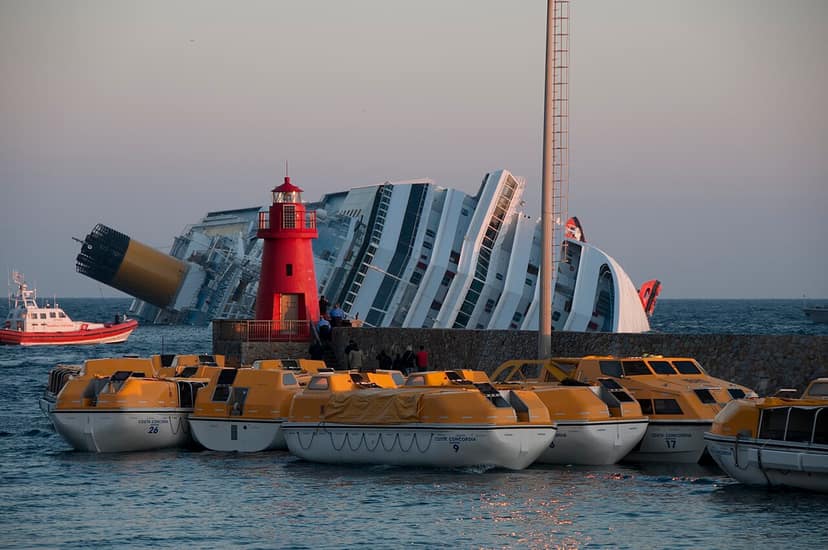 Photo d'archive: Naufrage d'un ferry au large de Chypre Nord : sept morts et plusieurs disparus