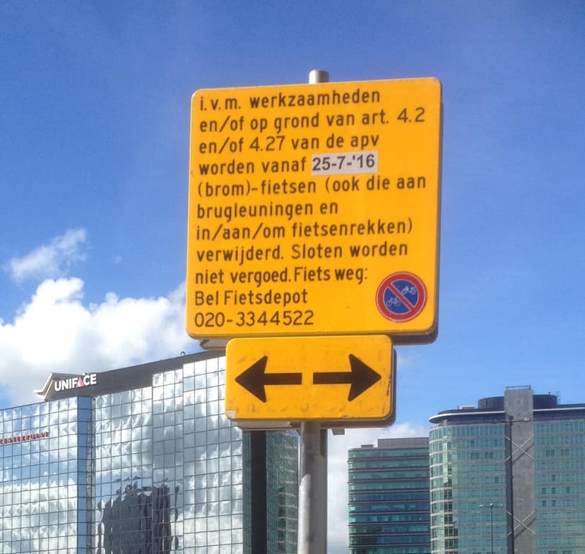 Foto de archivo: Noruega establece una prohibición temporal de gafas de IA en espacios públicos