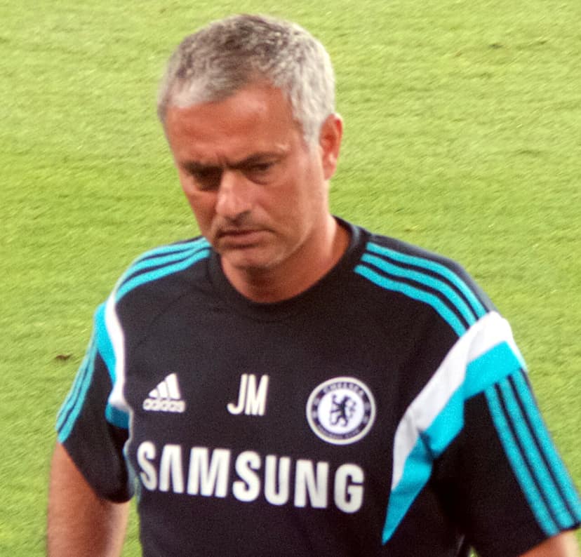 Chris Smalling sucht neuen Klub und bleibt mit Mourinho in Kontakt