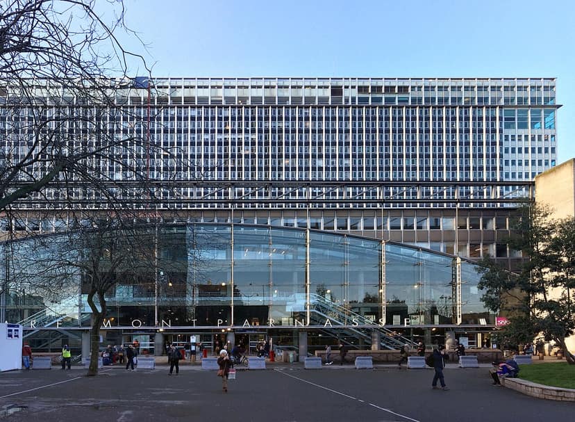 Archive photo: Disruption of Traffic at Montparnasse Station Due to Electrical Failure
