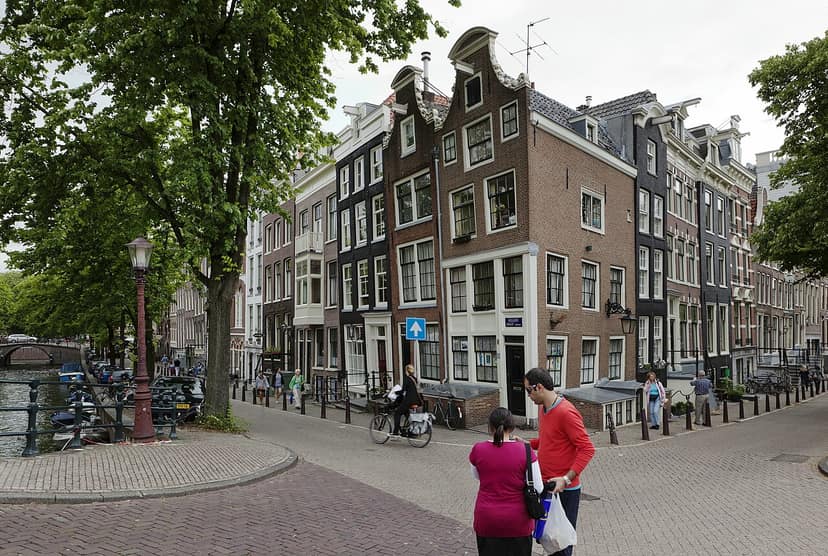 Voortvluchtige Nederlander (25) opgepakt in Marokko wegens criminele activiteiten