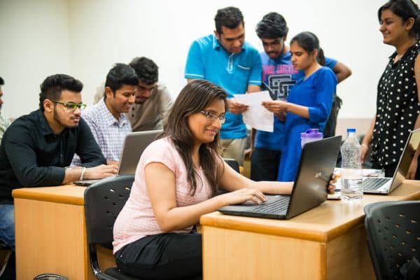 Foto de archivo: Protestas en India exigen la renuncia del jefe electoral en medio de controversia sobre el censo electoral