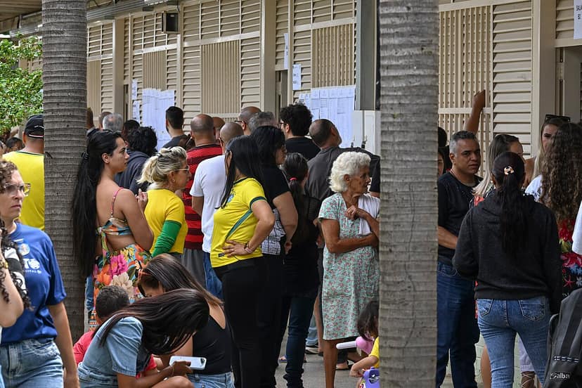 Elezioni 2026: Votazione in diverse regioni del Brasile oggi (4)