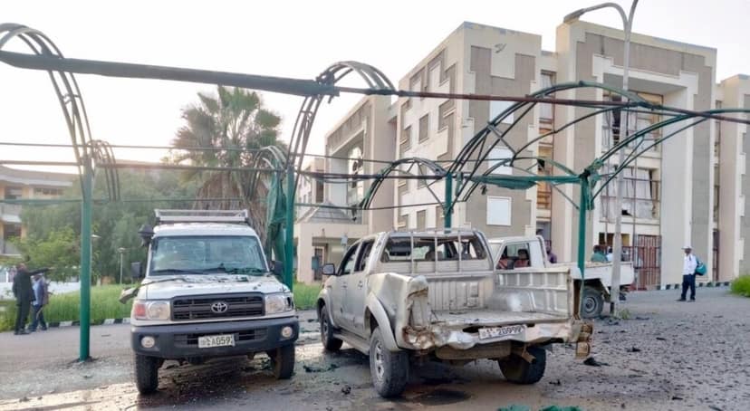 Archivbild: Feuer bricht im libyschen Zawiya-Raffinerie nach Drohnenangriff aus
