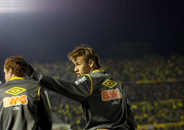 Corinthians kondigt verlenging van Memphis Depay aan tot juni 2028