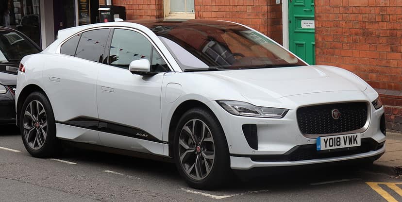 Archivbild: Tesla verzeichnet 42-Prozent-Rückgang des Gewinns im dritten Quartal