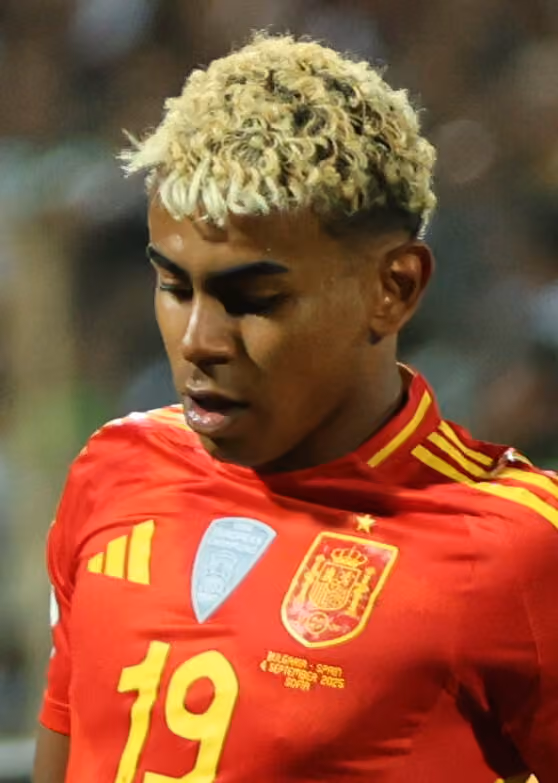 Lamine Yamal positioniert sich als Ballon d'Or-Kandidat gegen Mbappé