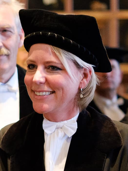 Archivbild: Minister Letschert steht vor Entscheidung über Ongehoord Nederland