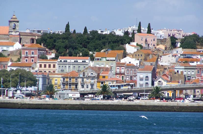 Foto d'archivio: Tasso di conclusione della scuola secondaria è più basso a Lisbona, Setúbal e Algarve