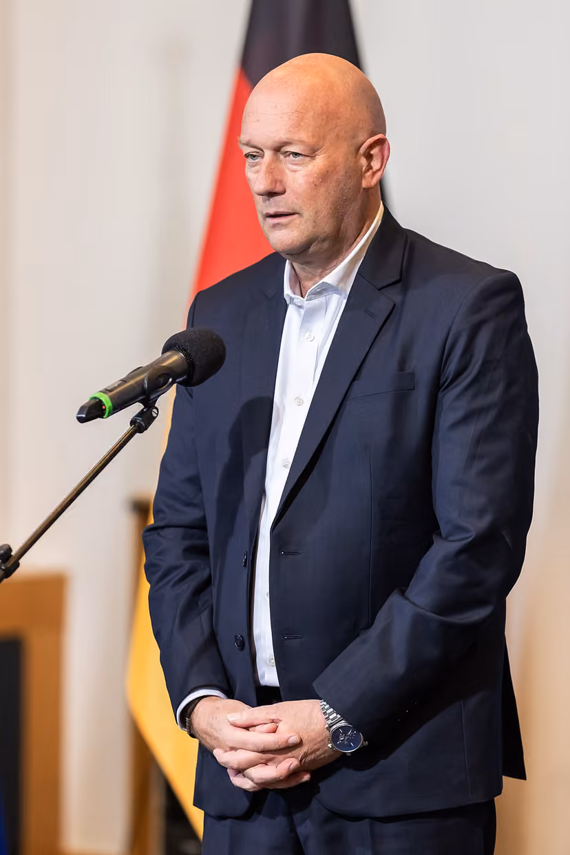 CDU-Ministerpräsidenten unterstützen Kanzler Merz in Krisensituation