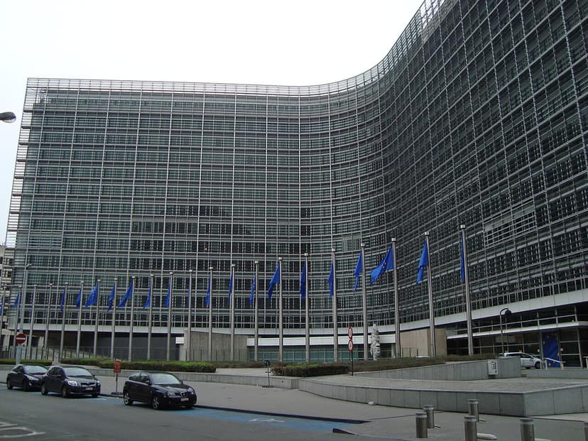 Comissão Europeia recebe queixa contra Tirol e Caríntia