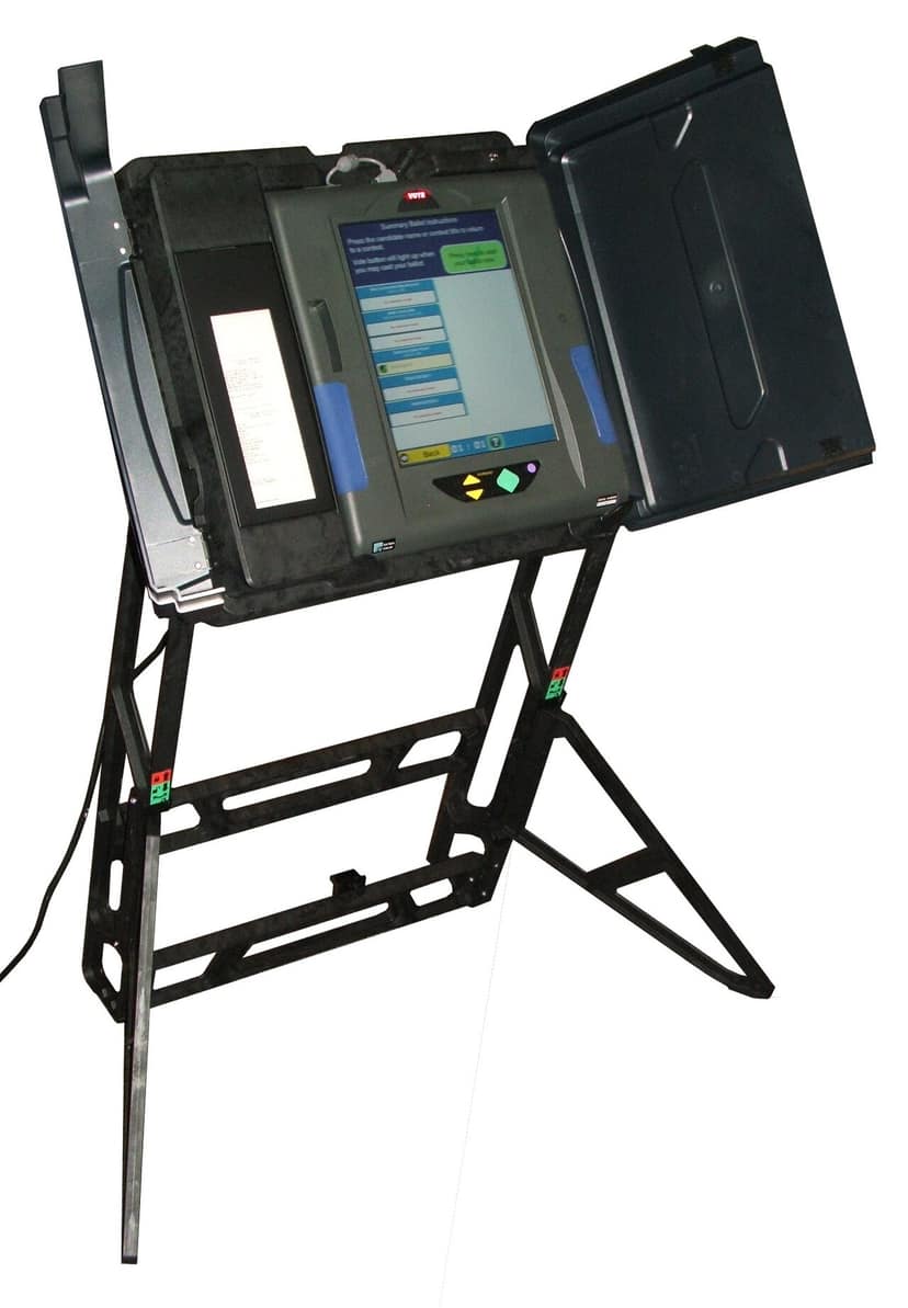 Foto de archivo: Segunda vuelta de las elecciones presidenciales de 2026 en Brasil con sorteos de urnas para auditoría