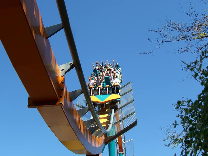 Un mort, plusieurs blessés dans un incident sur un manège à Six Flags Over Georgia