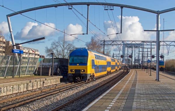 Opnieuw luide knal en rookpluim boven Waaslandhaven in Zwijndrecht