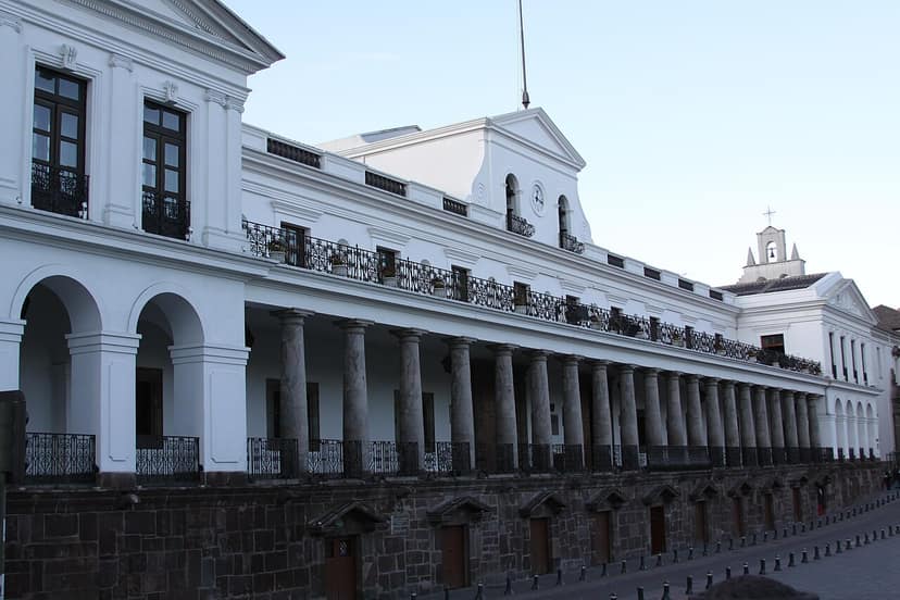 La prima dama dell'Ecuador perde il terzo figlio che aspettava