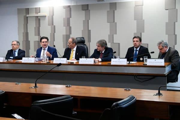 Photo d'archive: Le parti Livre interroge le gouvernement sur la détention d’un Portugais par l’ICE