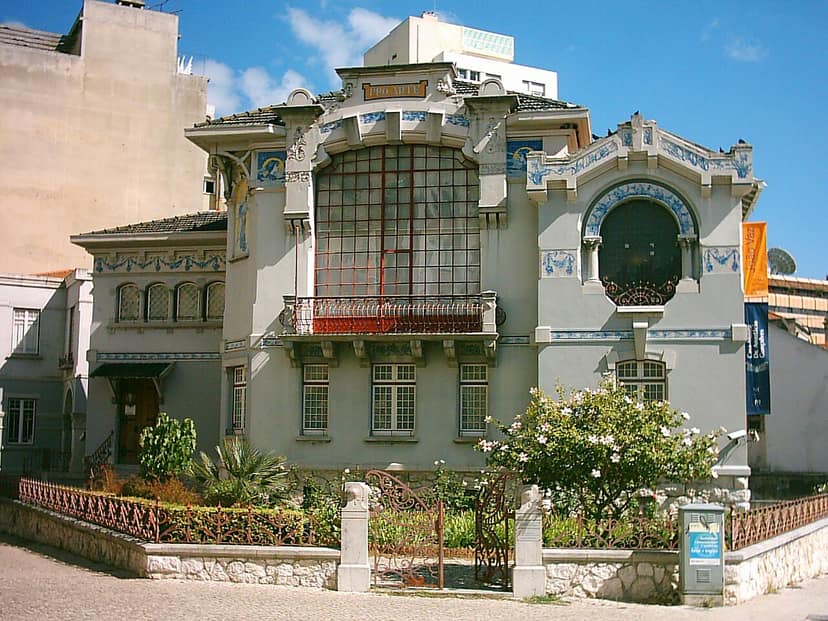 Archive photo: Casa de Lourdes Castro for Sale for €4.1 Million