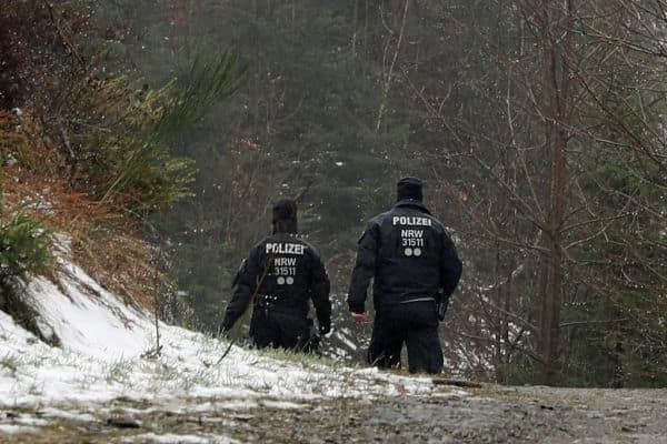 Zwei Tote nach Gewalttat an Schule in Brandenburg