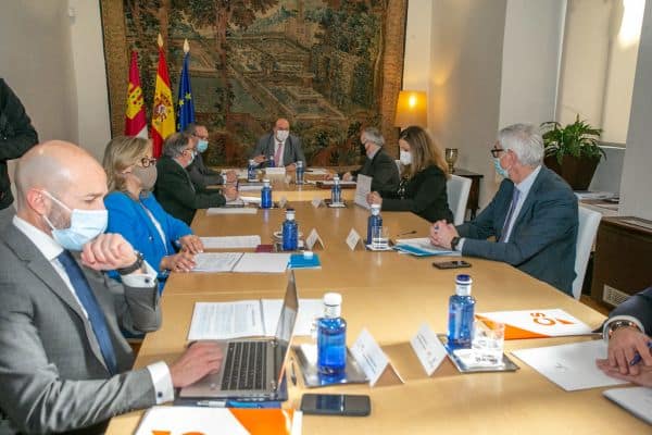 Photo d'archive: Madrid ne participera pas au Conseil de politique fiscale et appelle au boycott
