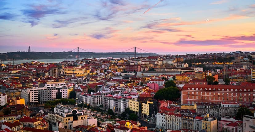Foto de arquivo: Novo Passe Ferroviário Verde válido em Lisboa e Porto a partir de setembro