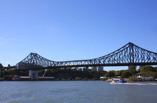 Brisbane Ferrywerkers Staken Tijdens Riverfire Evenement