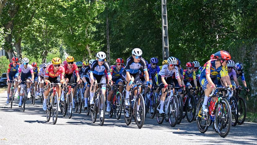 Katarzyna Niewiadoma s'impose au Mont Ventoux et reprend le maillot jaune
