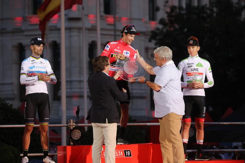 Photo d'archive: Tadej Pogacar remporte la quatrième étape de la Vuelta d'Espagne