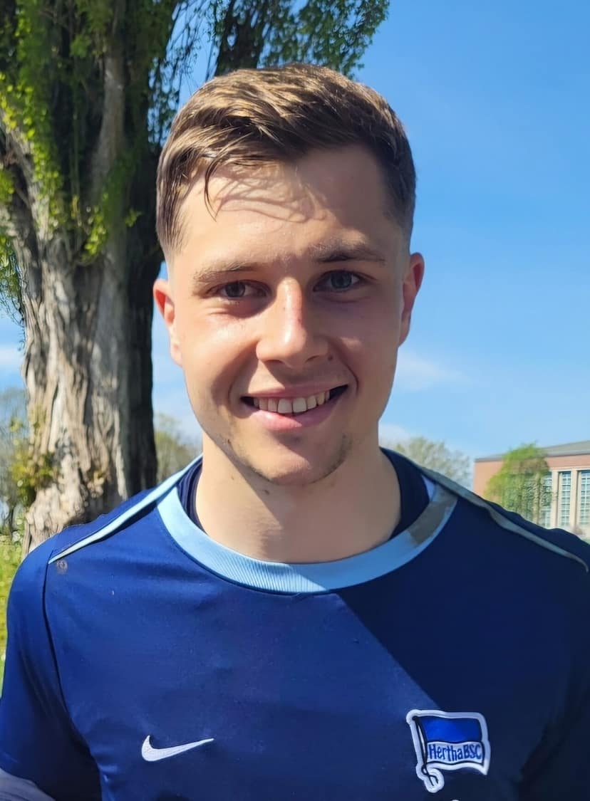 Foto de archivo: Anderlecht busca refuerzos con Santi García y Romeo Amane