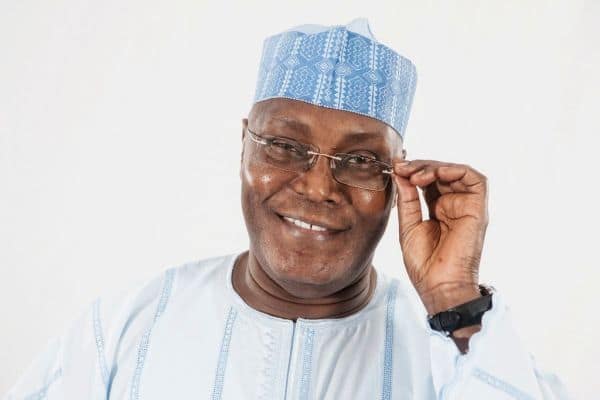Tinubu, Obi, Atiku, Sowore en anderen ondertekenen vredesakkoord voor de verkiezingen van 2027
