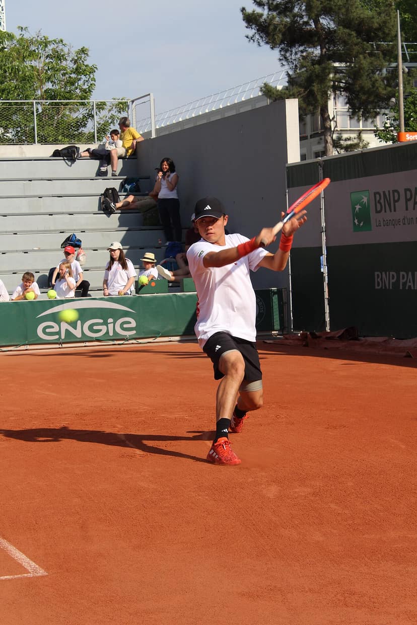 Carlos Alcaraz besiegt Wu Yibing bei den US Open 2026