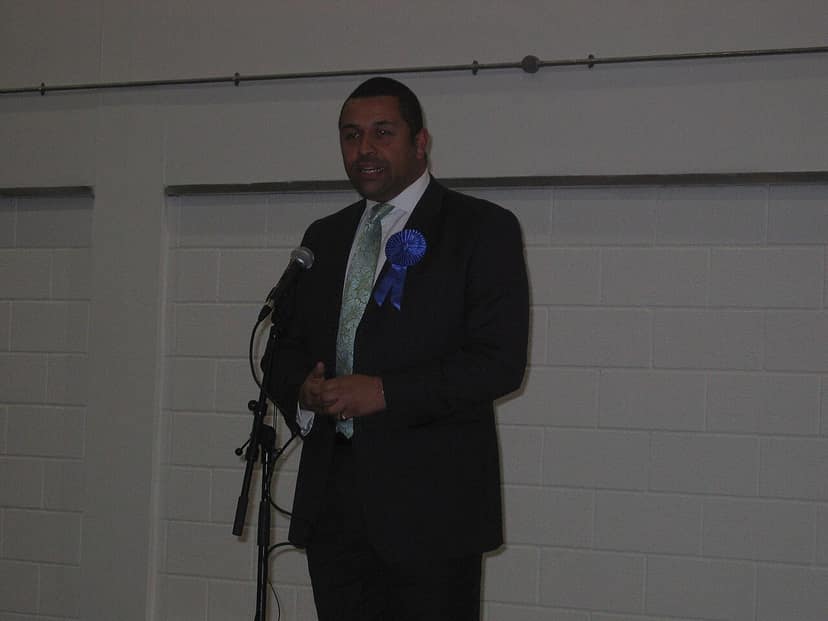 James Cleverly dimite del gabinete en la sombra para postularse a alcalde de Londres